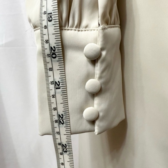 Elegant Cream Maxi Dress - Picture 6 of 6